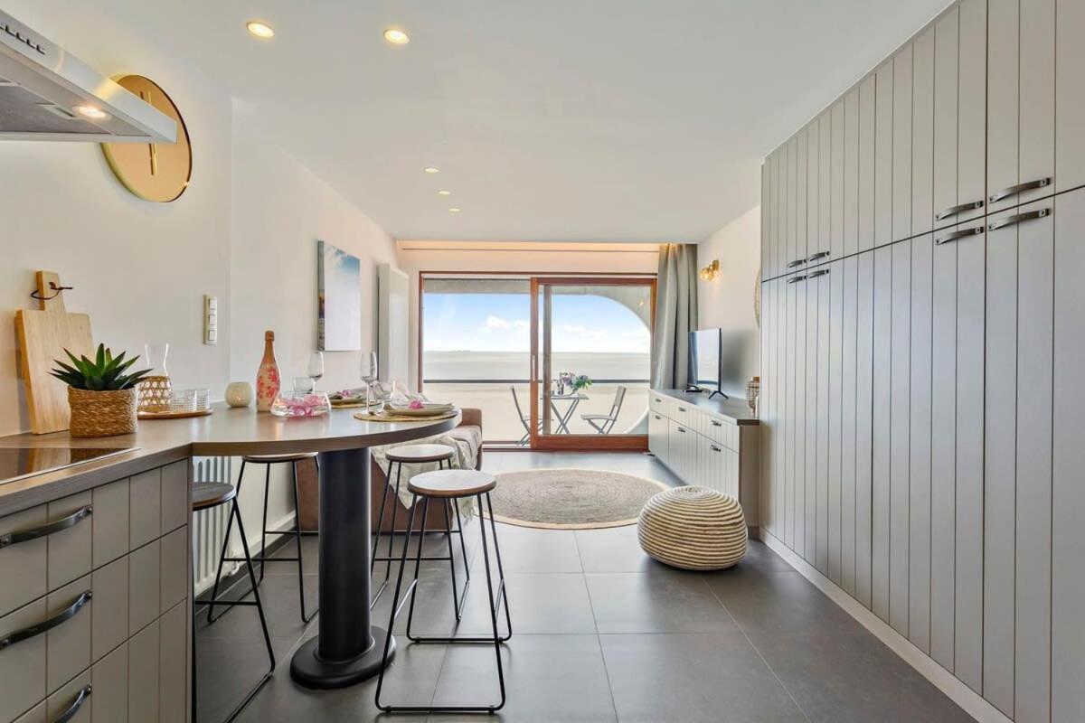 Huswell - Studio With Great Sea View On Terrace Knokke-Heist Exteriör bild